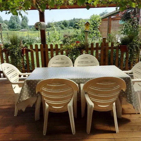 Bed & Breakfast La Mesange Bleue 3*