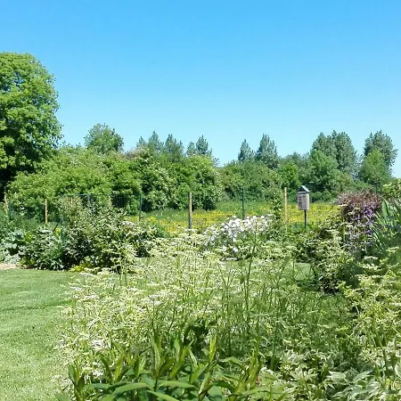 La Mesange Bleue Bed & Breakfast 3*