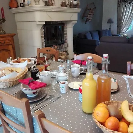 La Mesange Bleue Bed & Breakfast Fiefs
